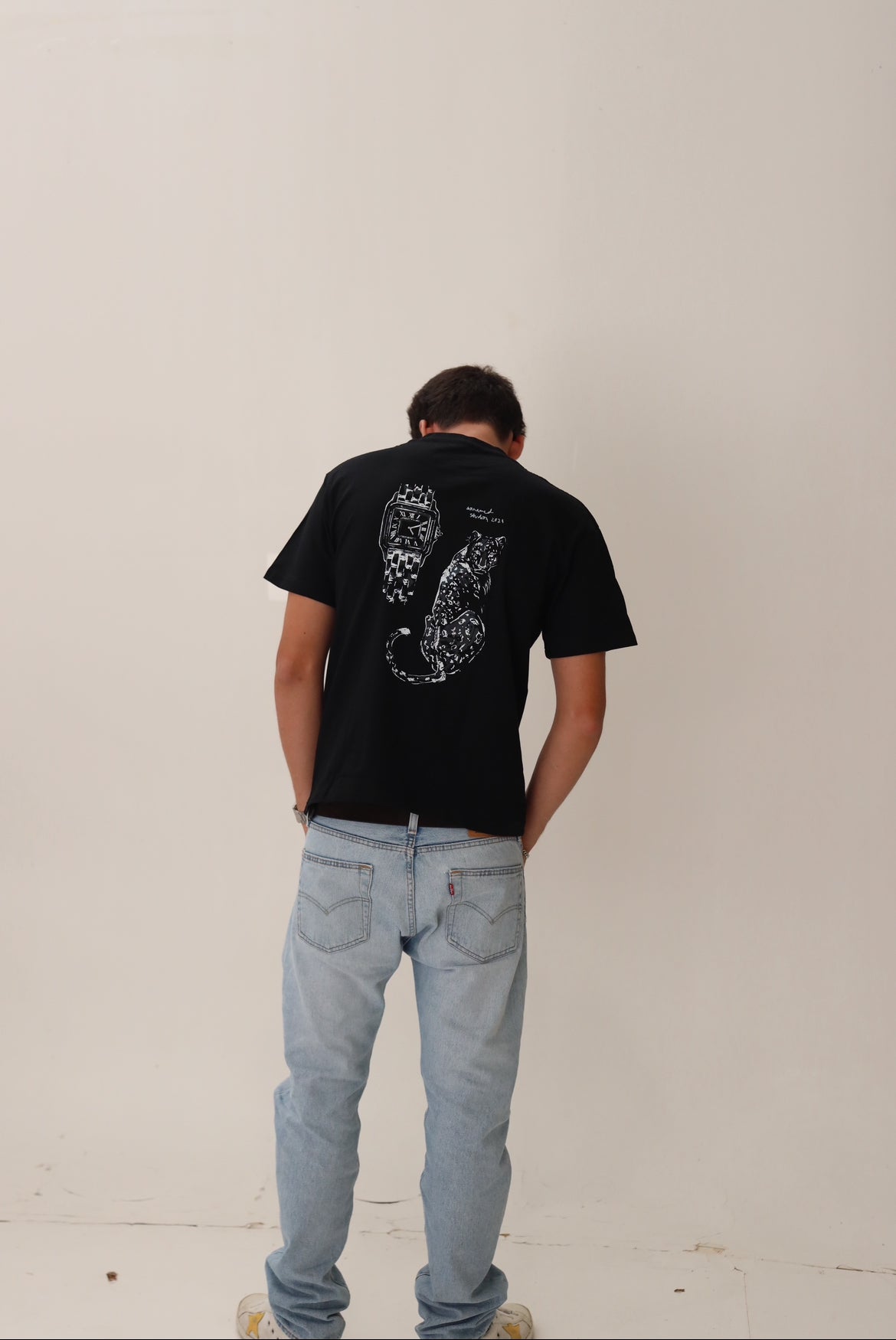 OVERSIZED "TIMELESS INSTINCT" BLACK T-SHIRT EDITION