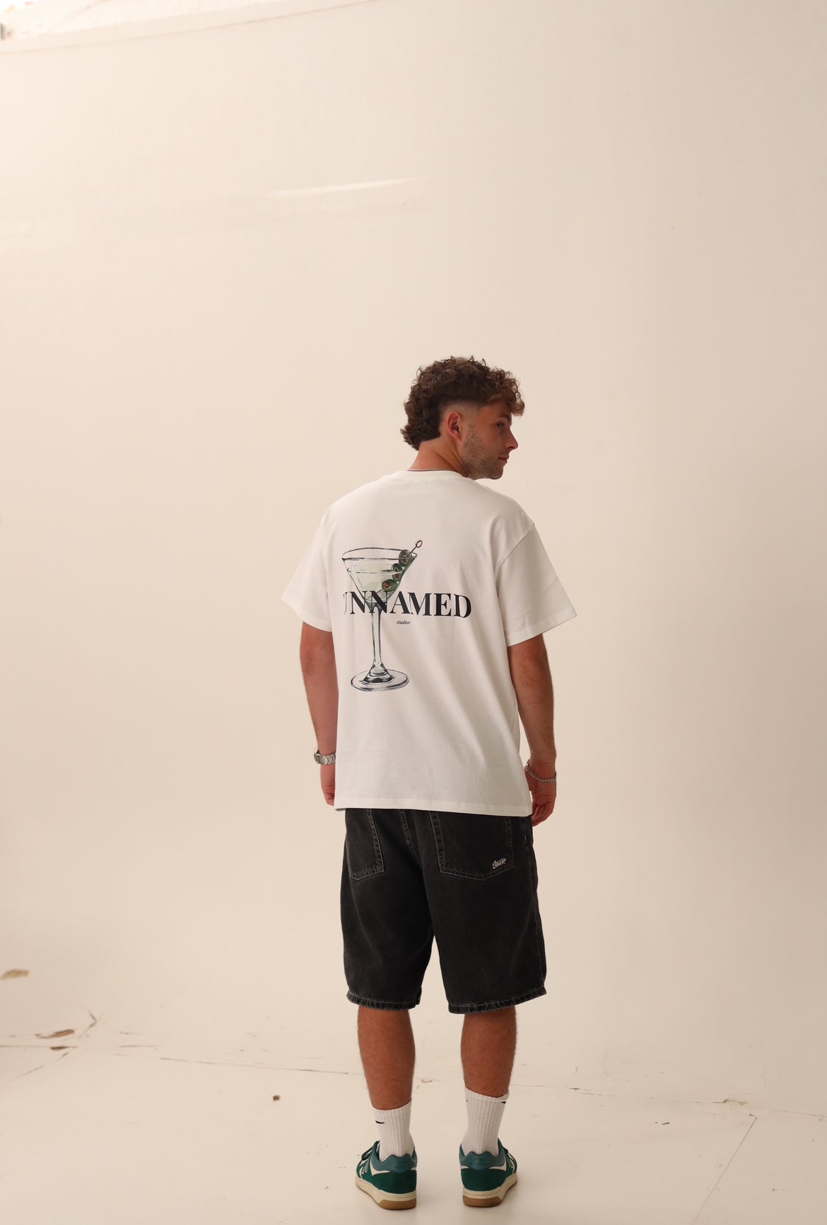 GREEN "AFTER HOURS" OVERSIZED T-SHIRT