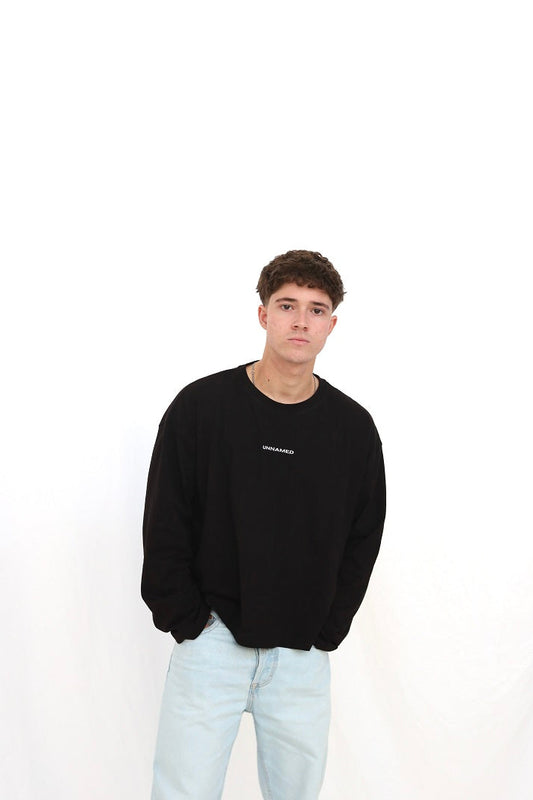 BLACK BOXY LONG SLEEVE